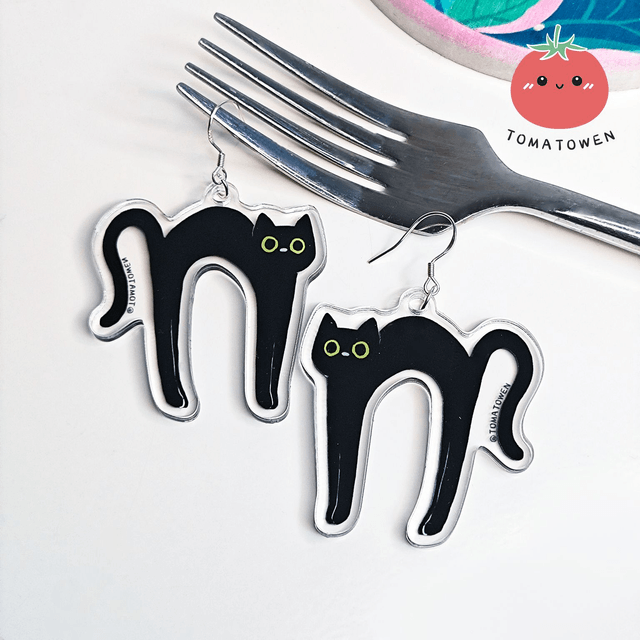 s925 Silver Acrylic Earrings: Cat is liquid long Kola